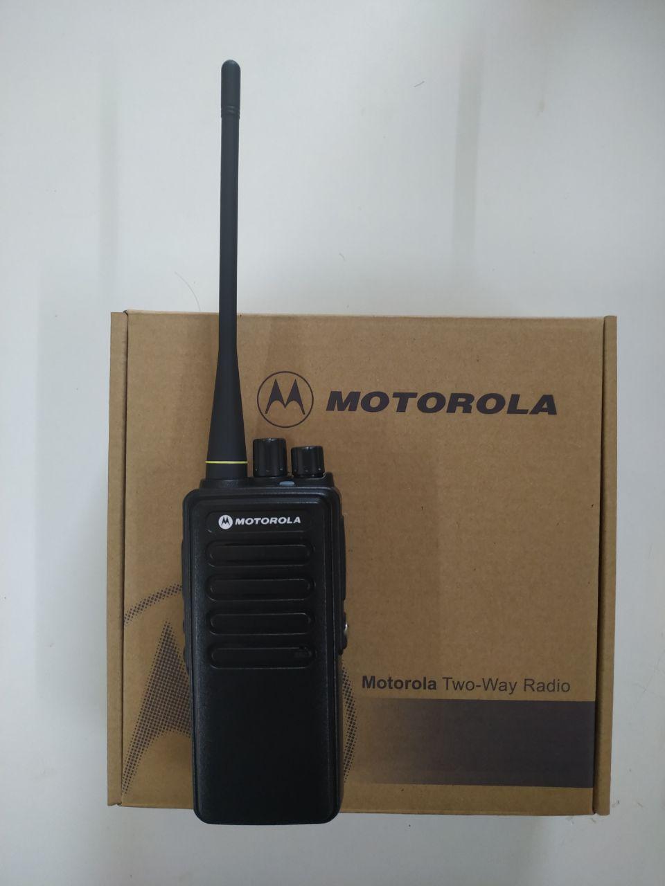 Bộ Đàm Cầm Cầm Tay Motorola GP-1100